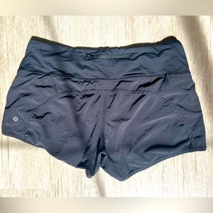 Lululemon speed up mid rise black running shorts